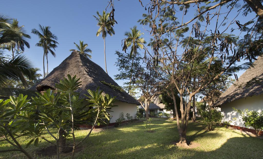 Uroa Bay Beach Resort Zanzibar Extérieur photo