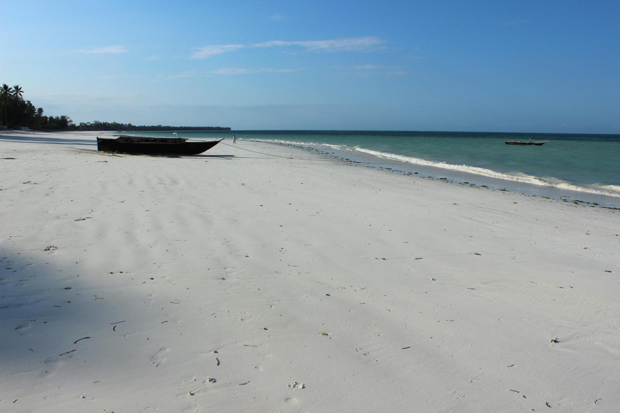 Uroa Bay Beach Resort Zanzibar Extérieur photo