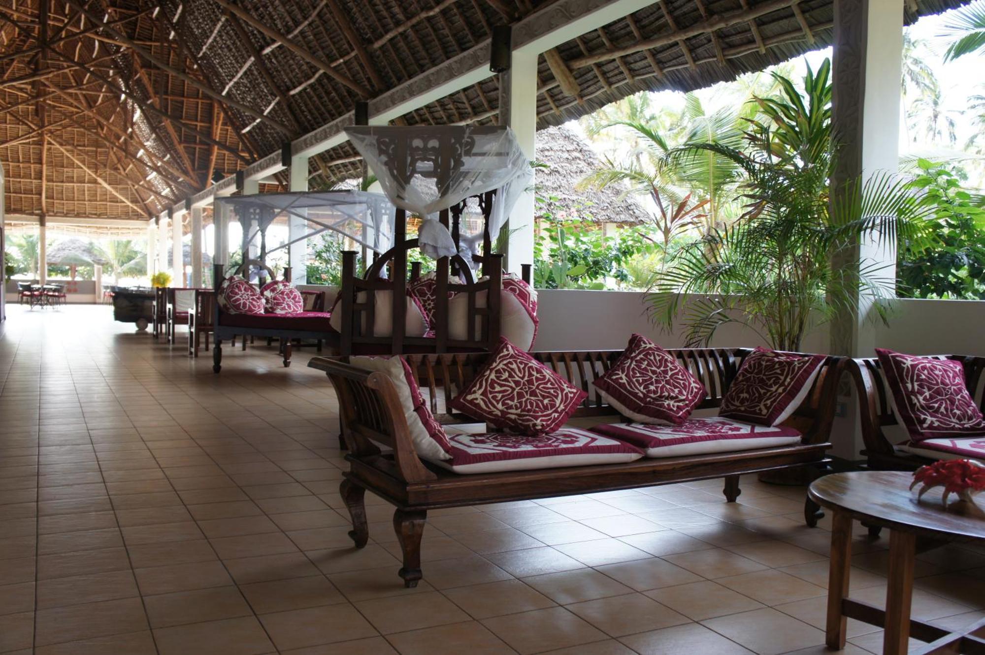 Uroa Bay Beach Resort Zanzibar Extérieur photo