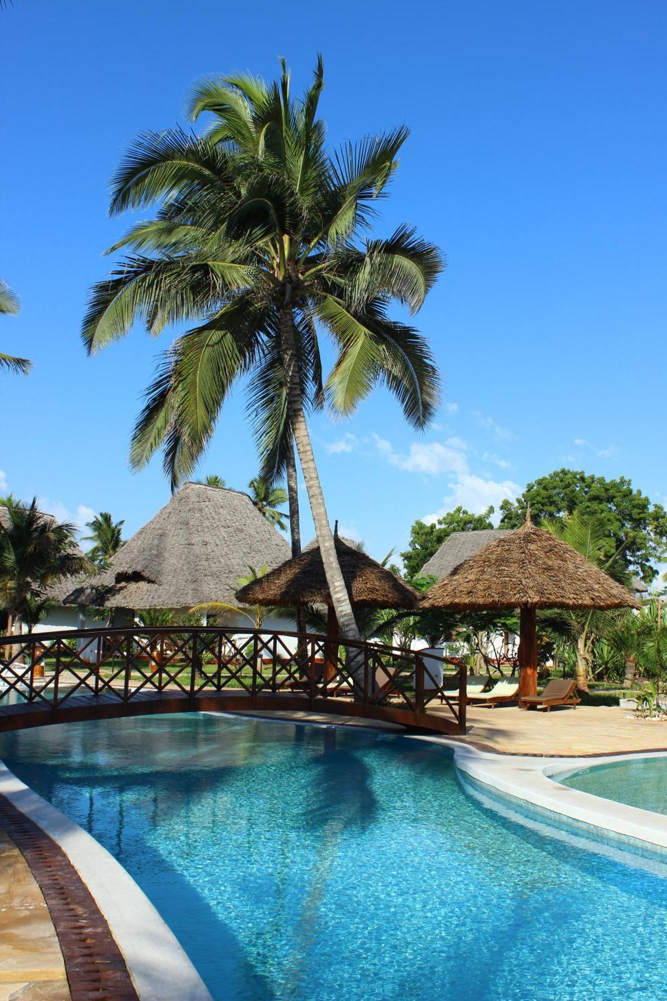 Uroa Bay Beach Resort Zanzibar Extérieur photo