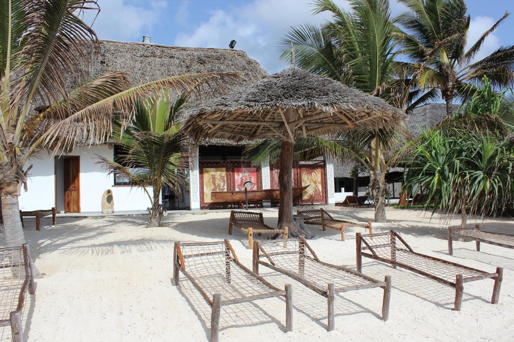 Uroa Bay Beach Resort Zanzibar Extérieur photo