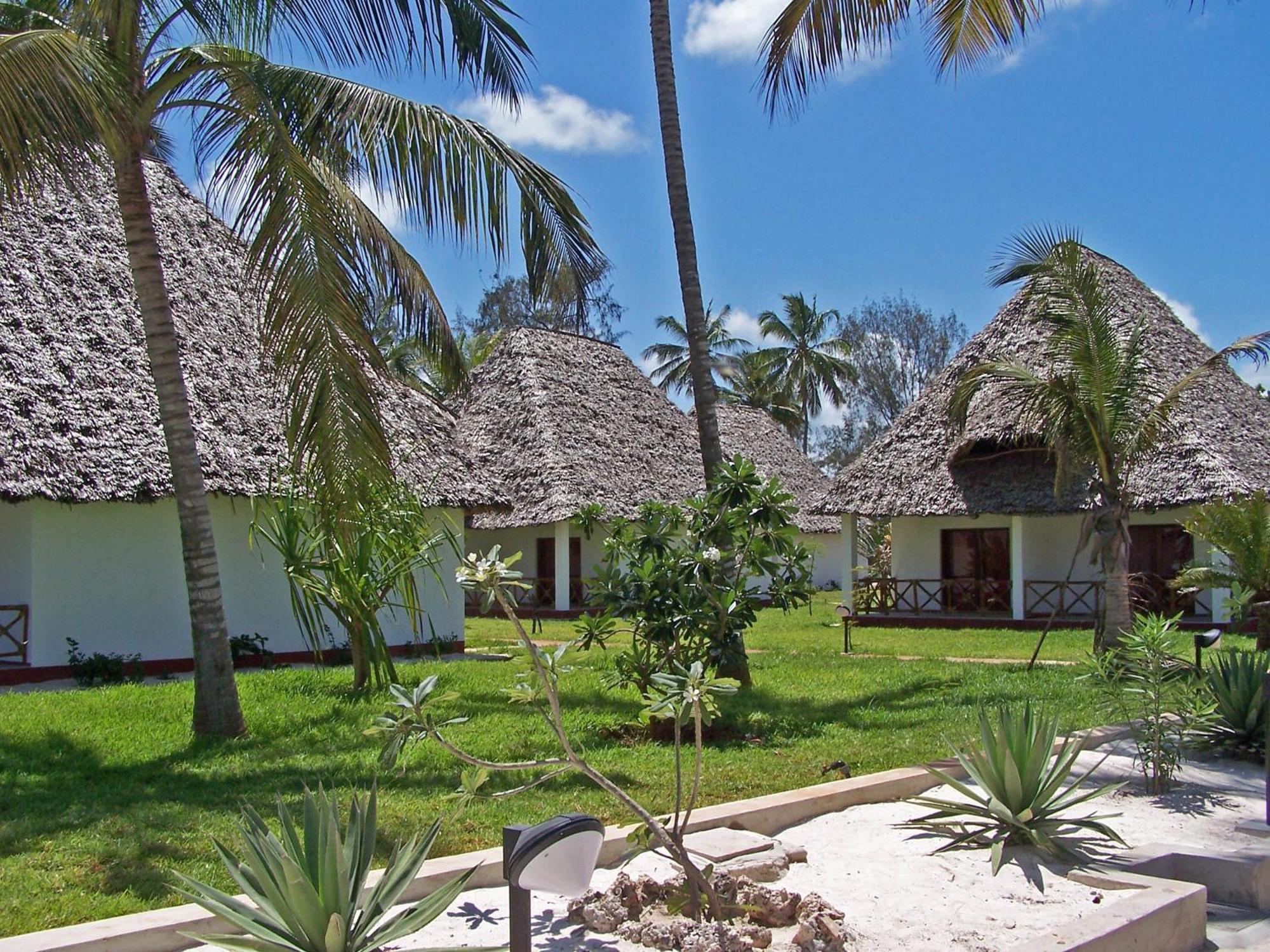 Uroa Bay Beach Resort Zanzibar Extérieur photo