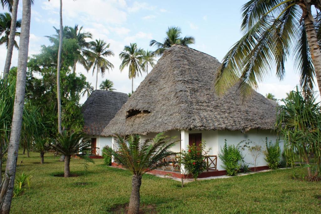 Uroa Bay Beach Resort Zanzibar Chambre photo